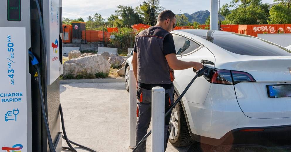 Est-ce vraiment moins cher de rouler en véhicule électrique ?