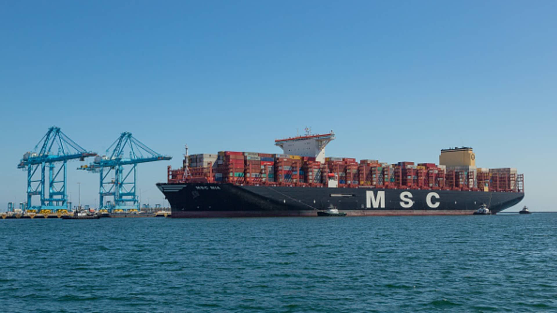 West Coast port vessel buildup shows maritime supply chain breaking