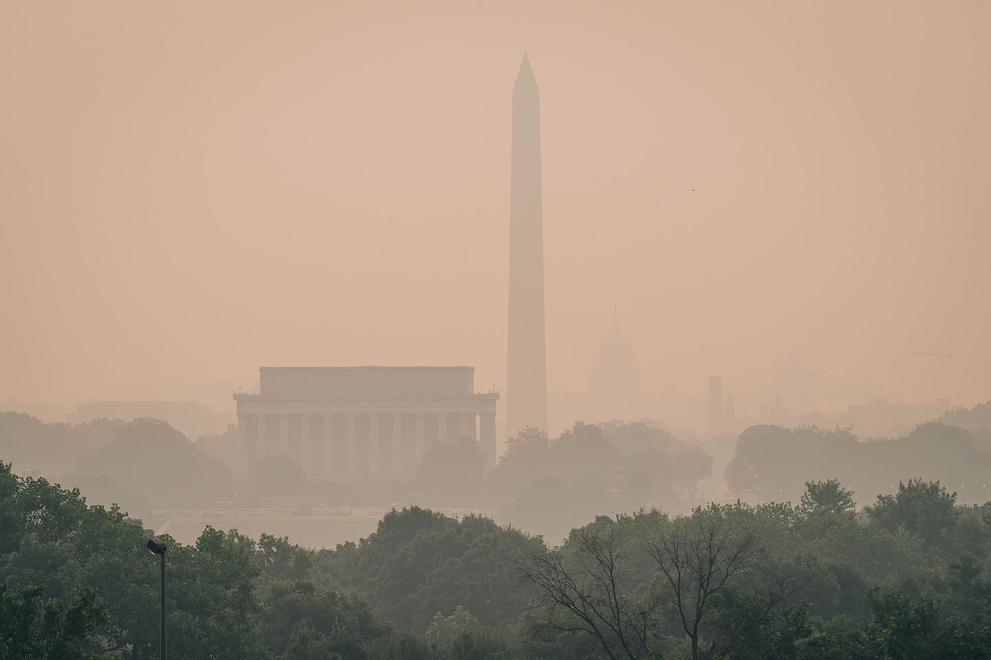 D.C.-area forecast: Still smoky today; less hazy and warmer this weekend