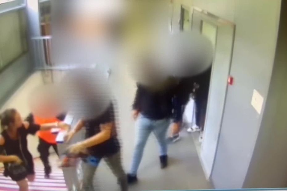 VIDEO - Agression d'une famille en marge du match ACA-OM : ce que révèle la vidéosurveillance de l'AC Ajaccio