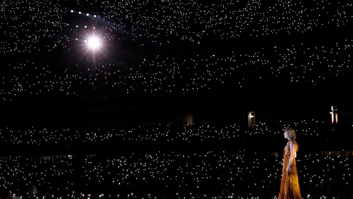 Chicago sets new ‘all-time record’ for hotel room occupancy during Taylor Swift Soldier Field shows