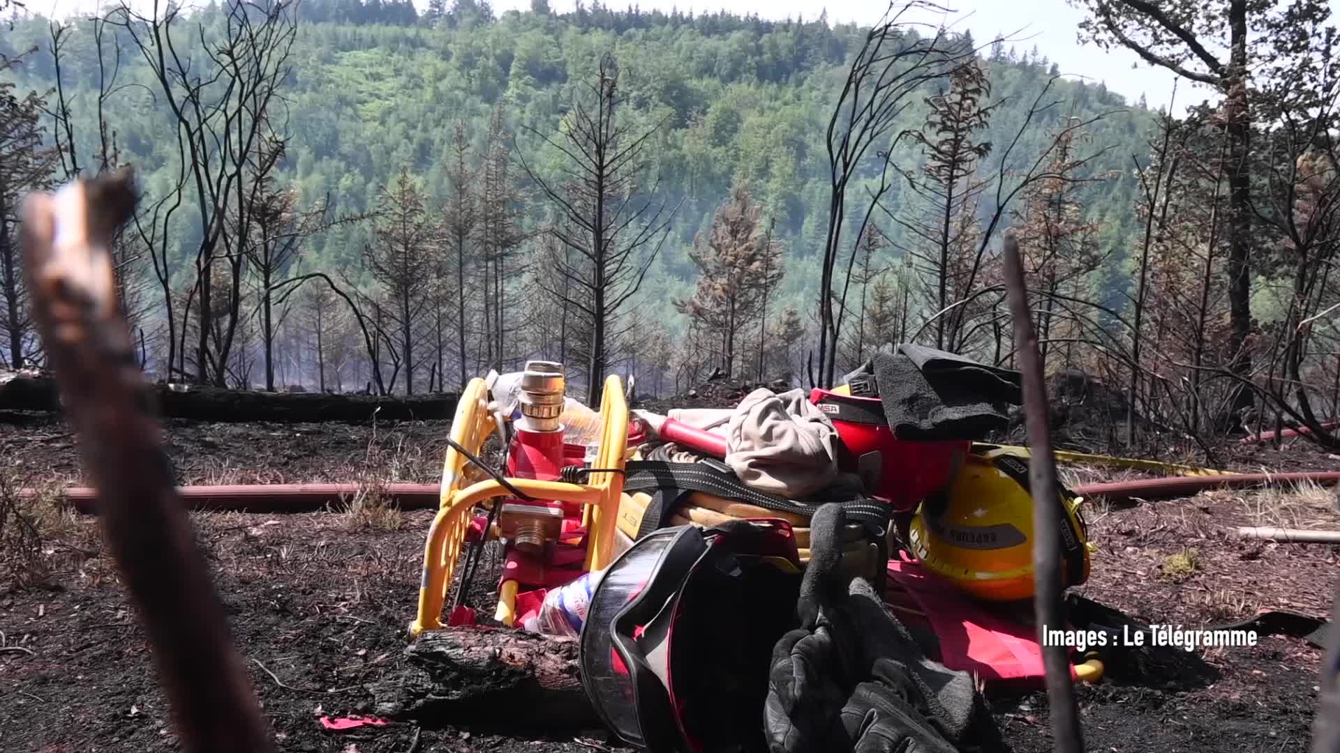 200 pompiers et un hélico bombardier d’eau : incendie maîtrisé sur 5 à 6 ha à Saint-Goazec [Vidéos]