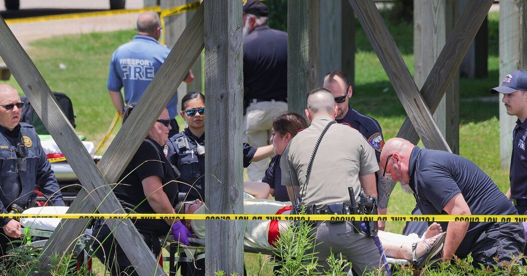 21 Teenagers Injured in Walkway Collapse at Beach Park in Texas