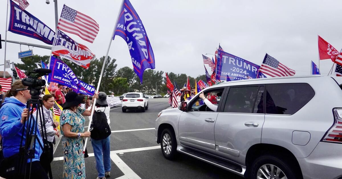 Trump supporters gather ahead of fundraiser in Newport Beach