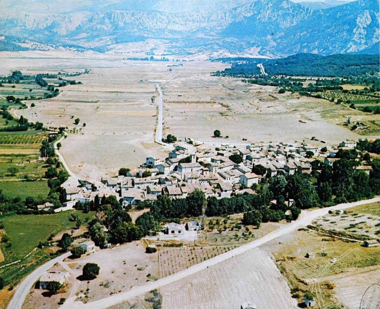 Le lac de Sainte-Croix n'a pas toujours été là... Plongez dans le passé, 50 ans après