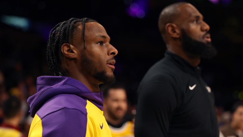 LeBron and Bronny James’ NBA time put on hold as Lakers assign Bronny to G League team