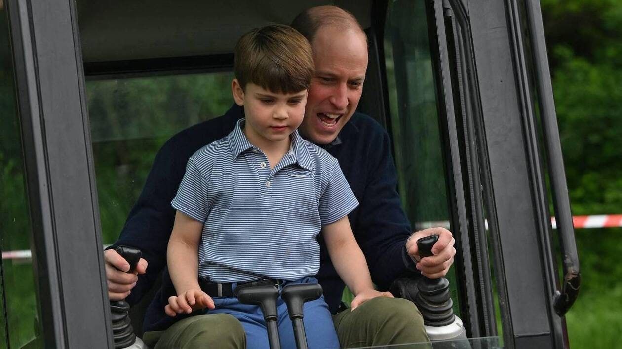 Le prince William, Kate et leurs enfants en sortie officielle après le couronnement de Charles III