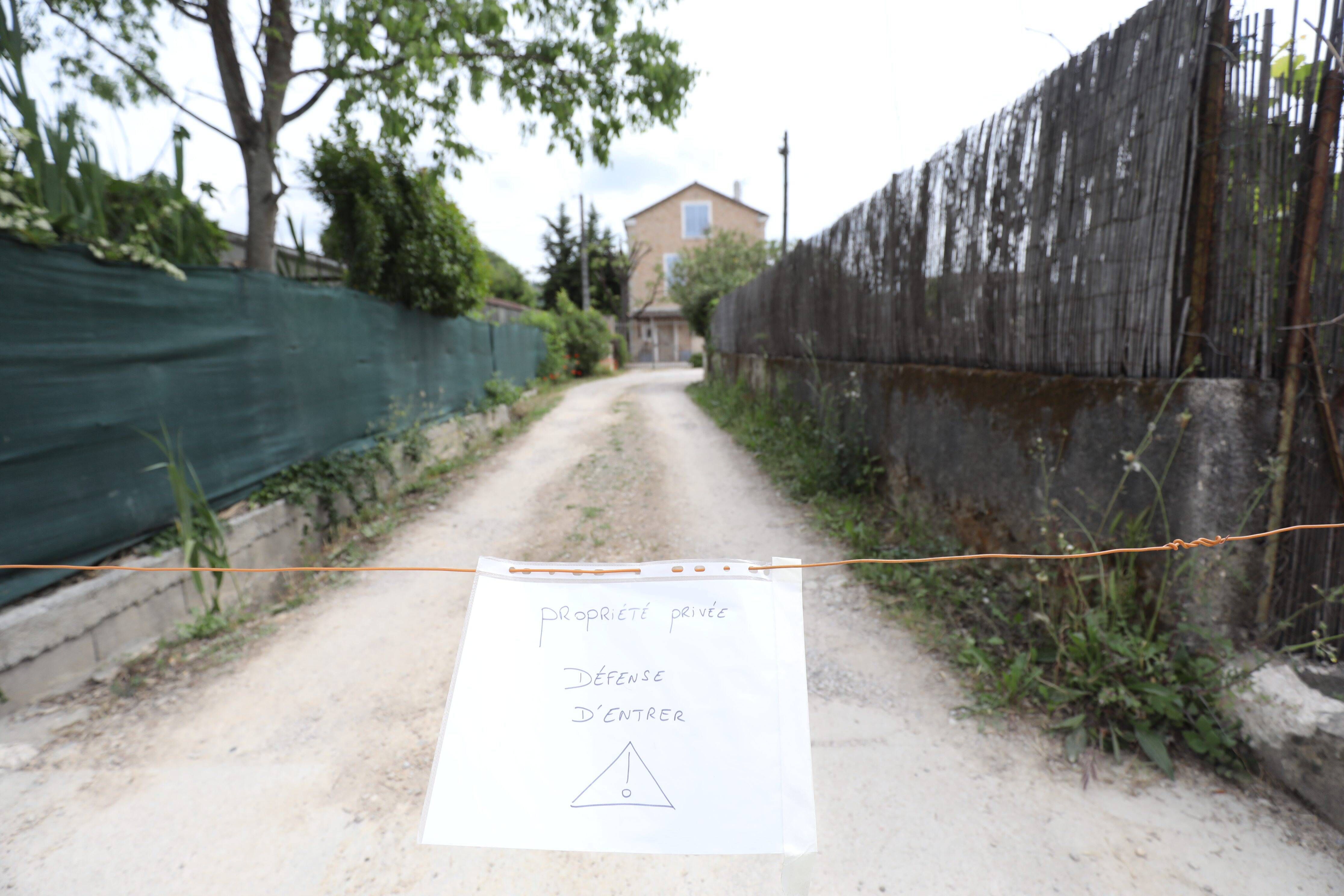 Un cambriolage et un bain de sang, ce que l'on sait ce mardi soir du double meurtre de Grasse