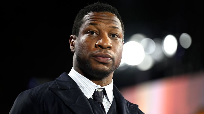 Jonathan Majors appears in court for domestic violence his attorney calls it a 'witch hunt'