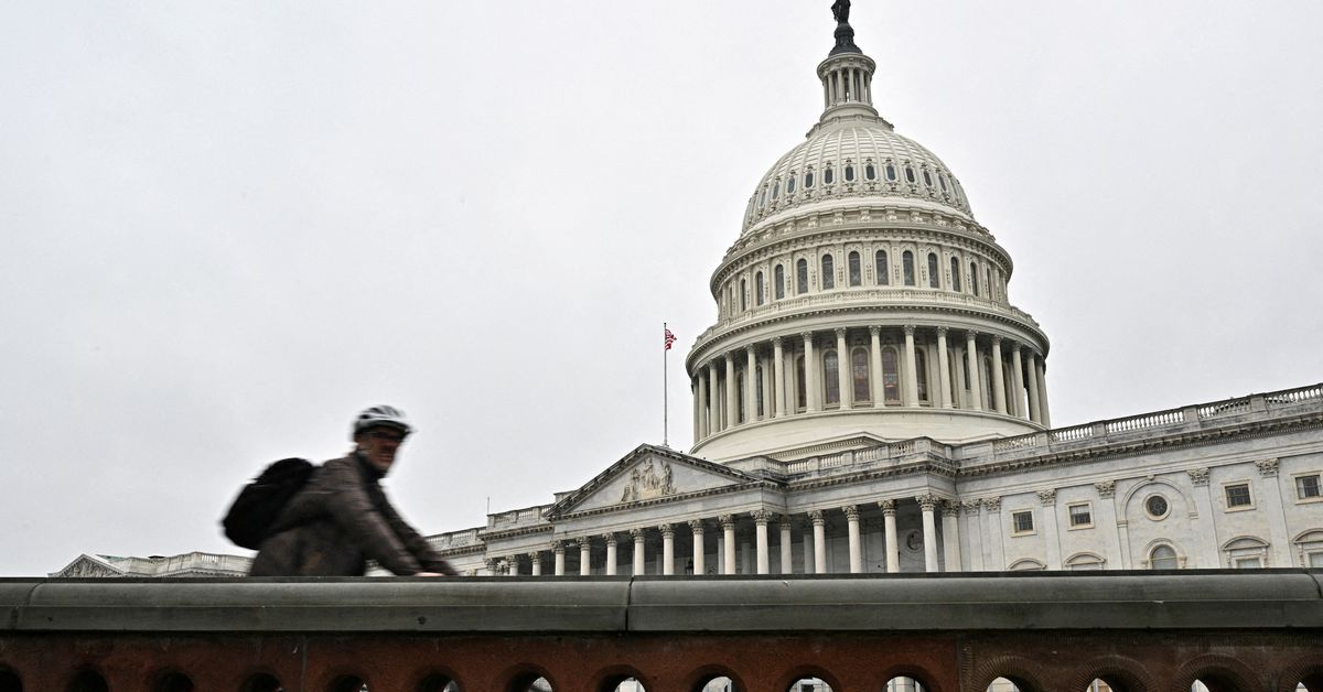 Biden, McCarthy to start U.S. debt ceiling talks as clock ticks to default