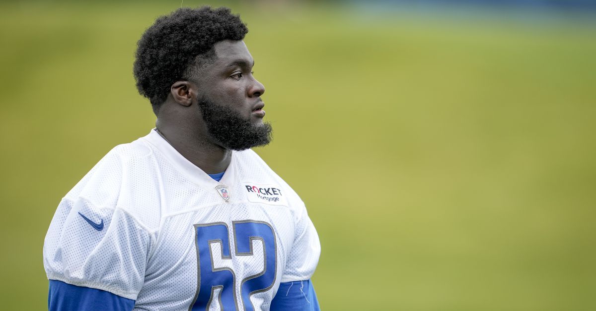 Detroit Lions release 3 players ahead of rookie minicamp