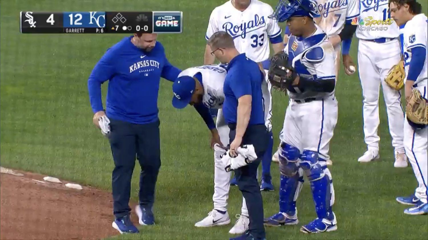 Announcers stunned as Royals pitcher hurls on the field