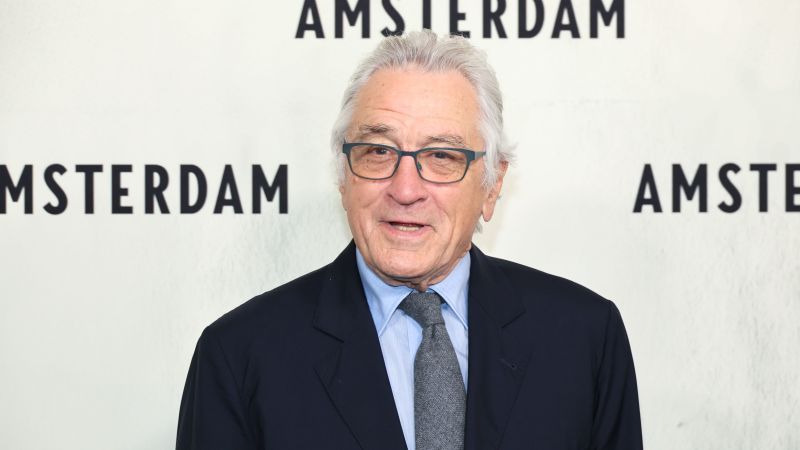 Robert De Niro welcomes his seventh child