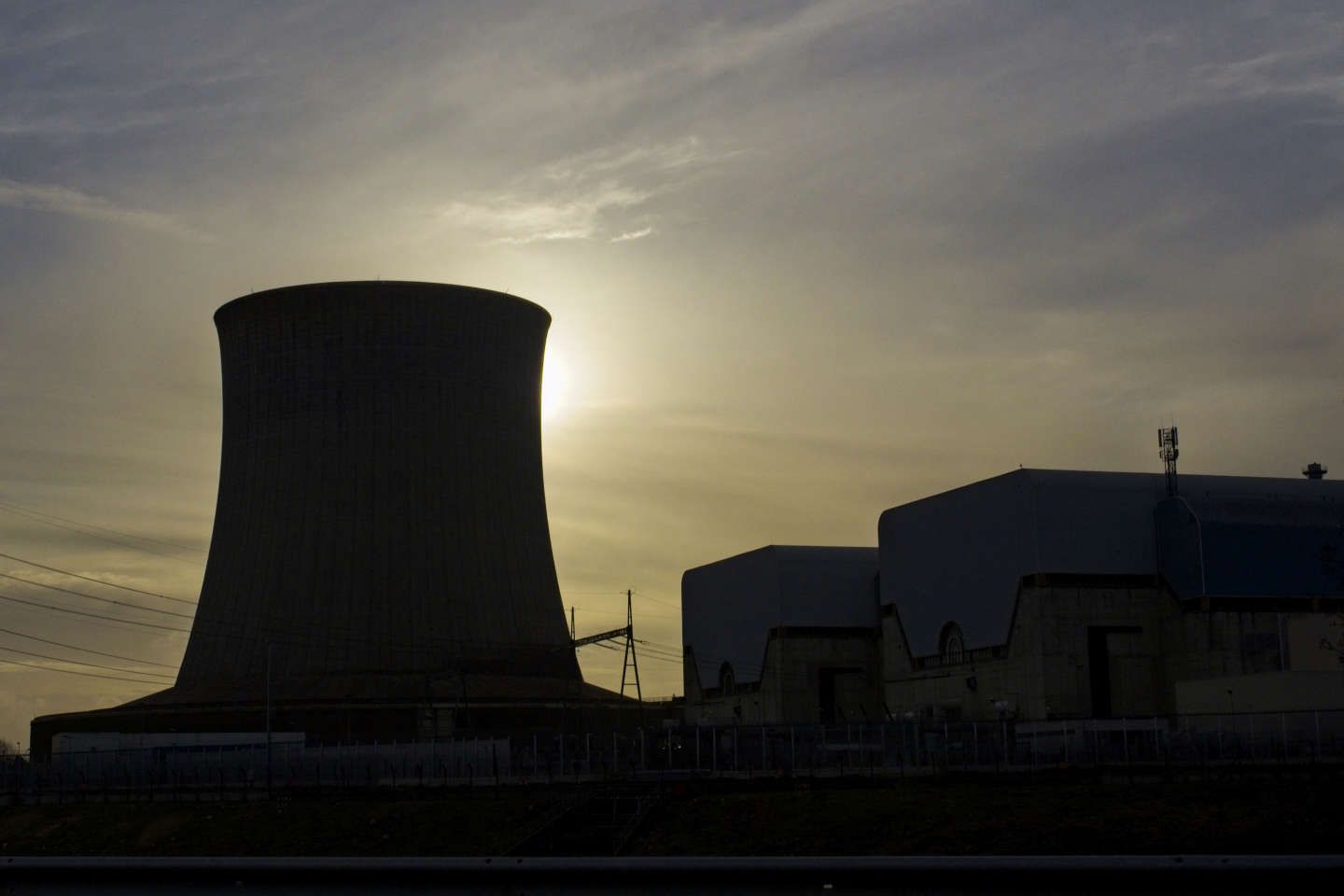 Nucléaire : le Sénat approuve le projet de loi visant à accélérer la construction de réacteurs