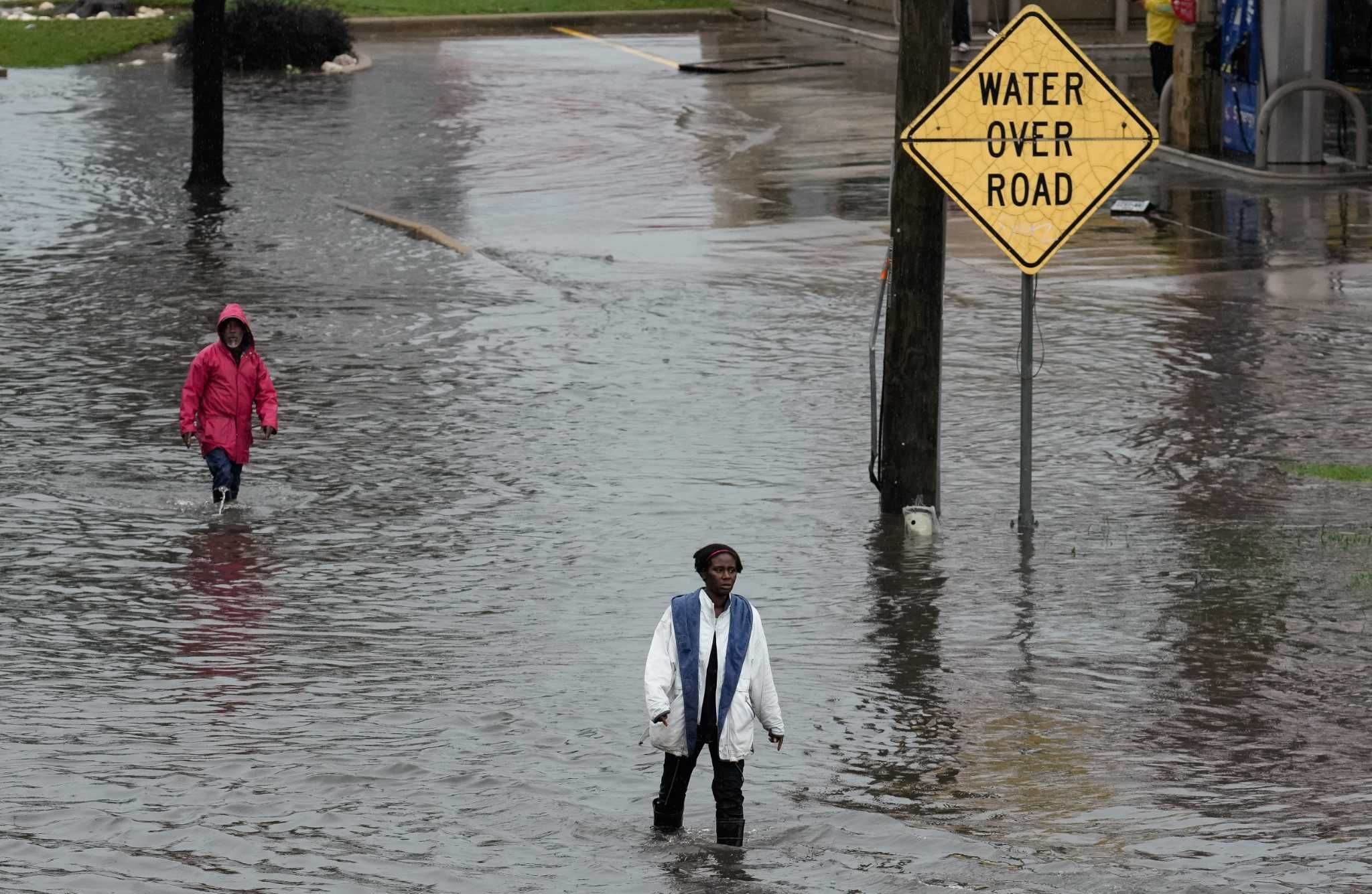 Showers to continue early Wednesday, NWS says