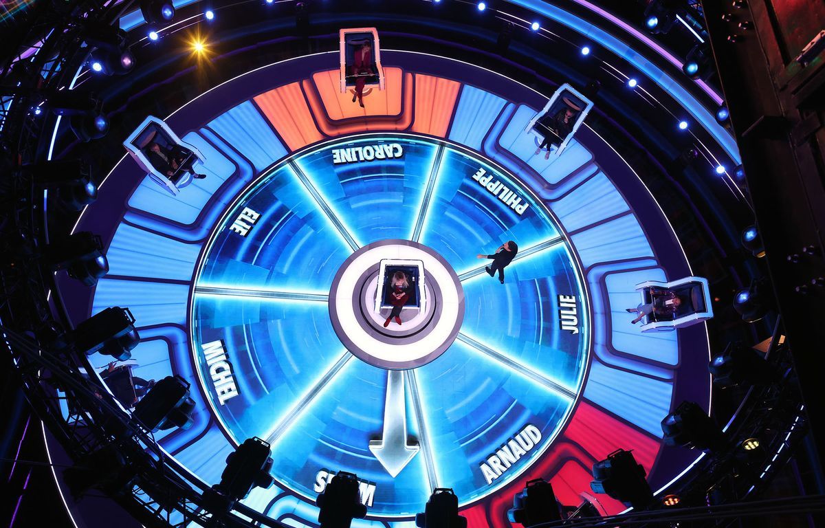 Roue géante, quiz et personnalités... TF1 tente un nouveau jeu en prime time présenté par Arthur