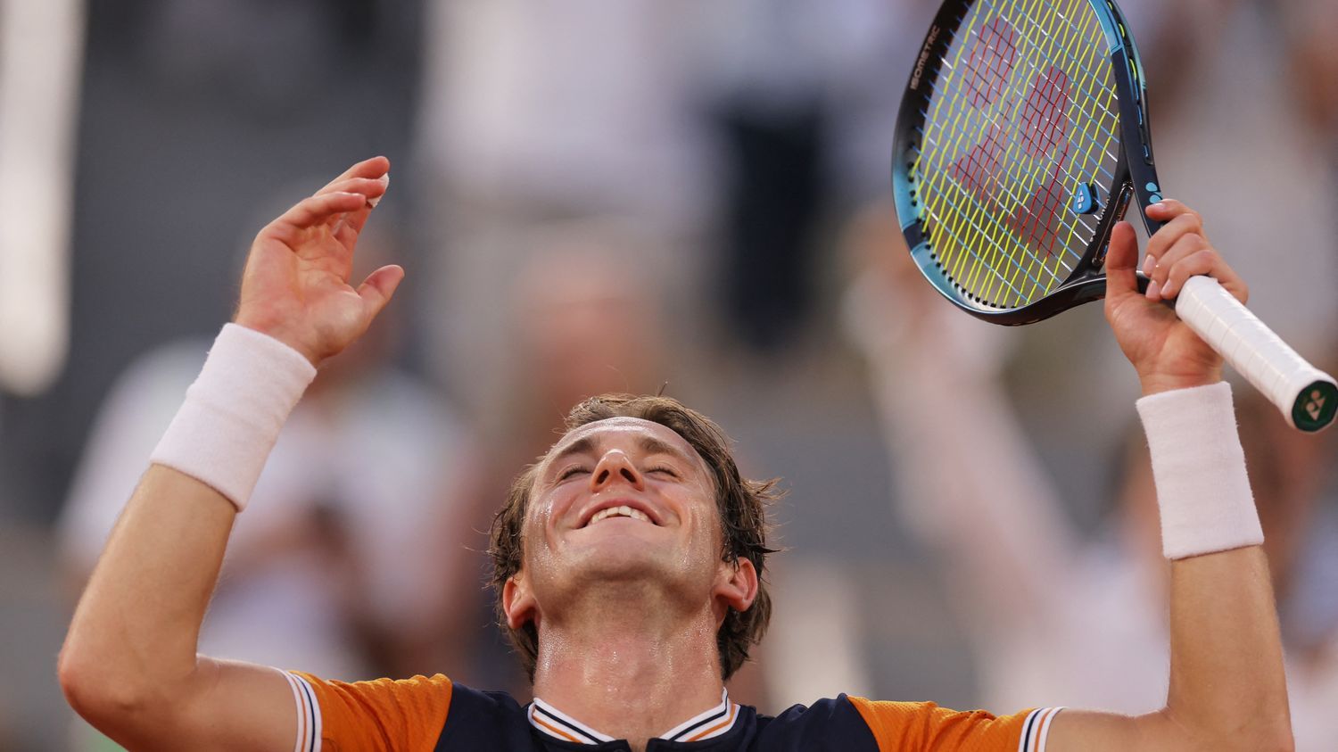 Roland-Garros 2023 : Casper Ruud rejoint Novak Djokovic en finale après sa démonstration contre Alexander Zverev