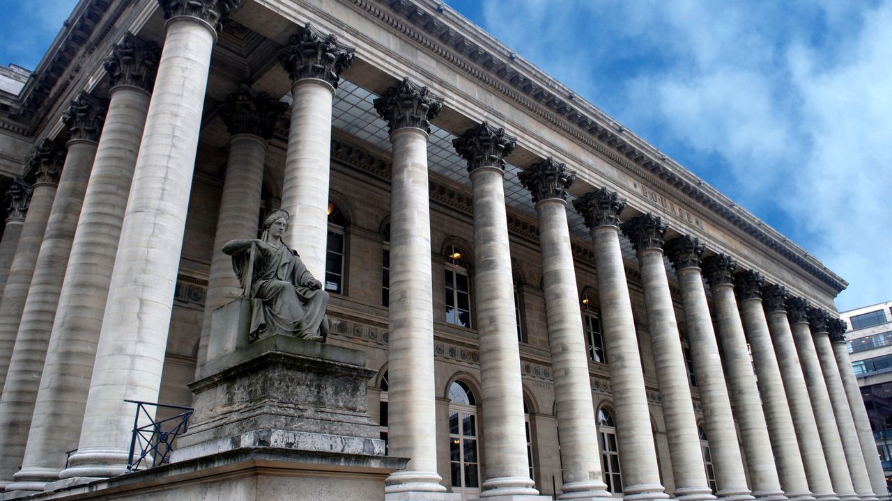 La Bourse de Paris plongée en pleine torpeur par l’attente du verdict sur les taux de la Fed et la BCE, la semaine prochaine