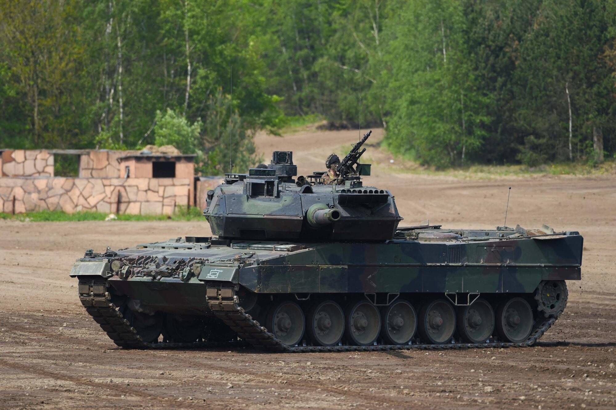 L'armée russe se félicite d'avoir détruit un char Léopard... il s'agissait d'un tracteur