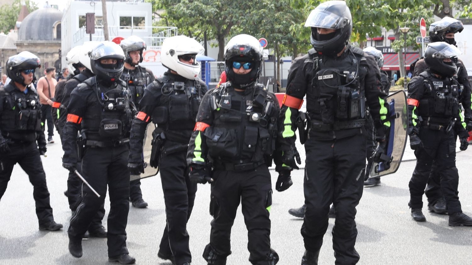 Rassemblement pour Adama Traoré à Paris : des journalistes dénoncent des violences de la part des forces de l'ordre