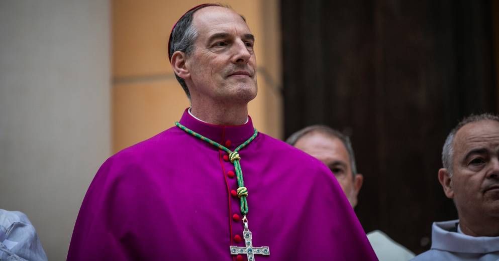 Mgr Bustillo est le premier évêque à avoir été créé cardinal pendant son épiscopat en Corse