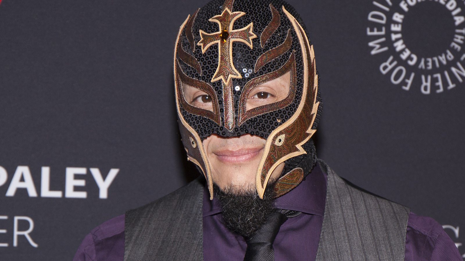 Video: WWE Superstar Rey Mysterio Spotted At UFC 290