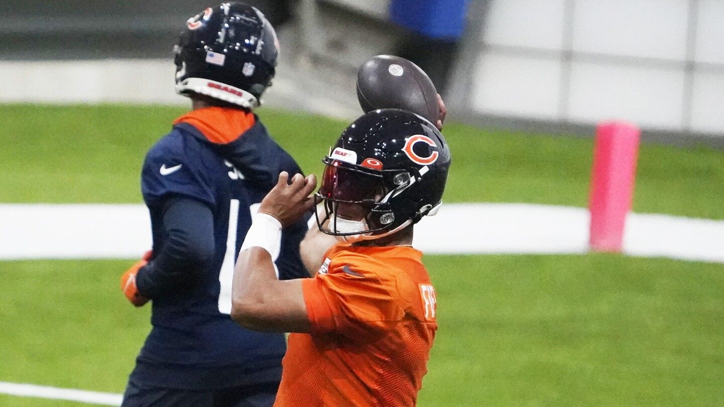 Justin Fields will start Bears' preseason opener