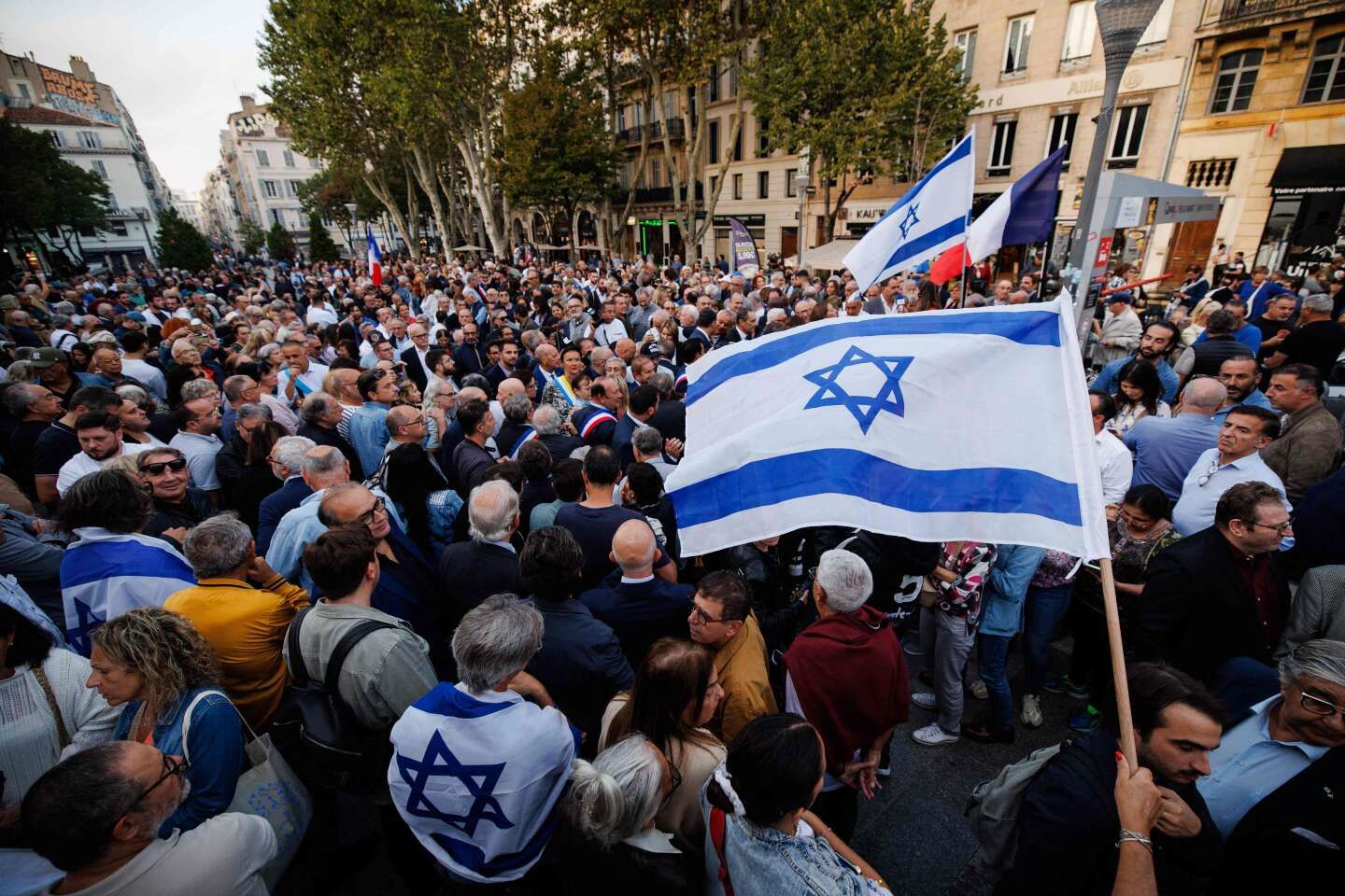 Guerre Israël-Hamas : rassemblements en soutien à Israël à Strasbourg et Marseille, une manifestation pour la Palestine à Lyon malgré l’interdiction