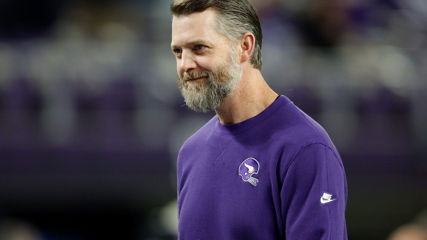 Vikings OC Wes Phillips arrested for DWI, still traveling with team to Las Vegas