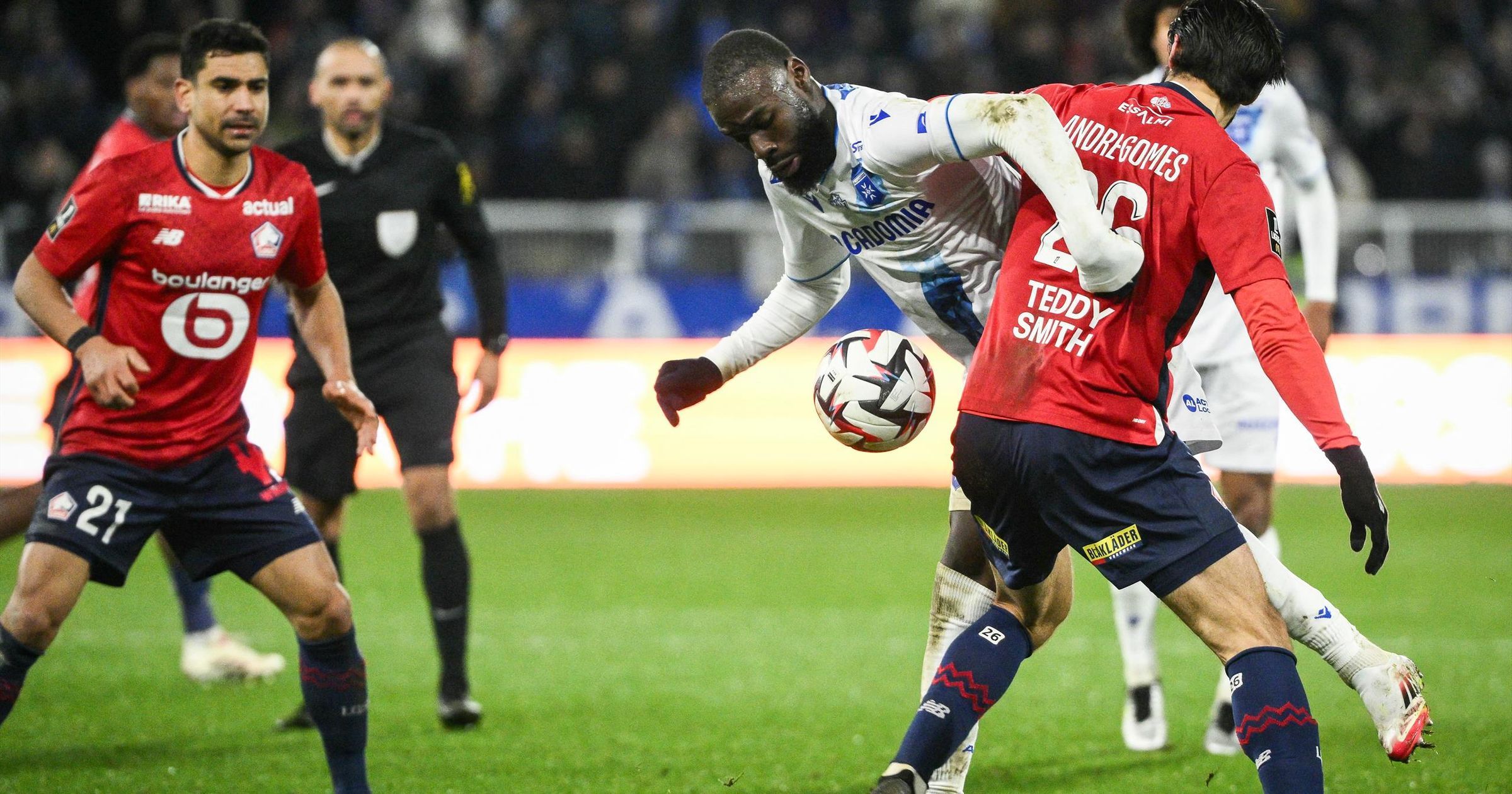 Ligue 1 : Lille rate le coche à Auxerre et reste au pied du podium (0-0)