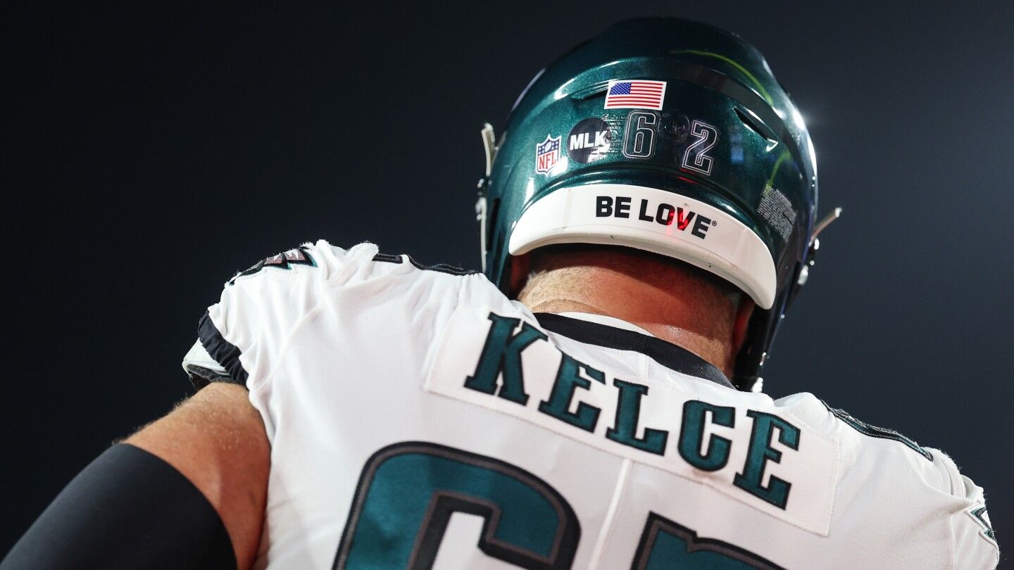 Report: Jason Kelce met with Amazon, too, about a broadcasting job