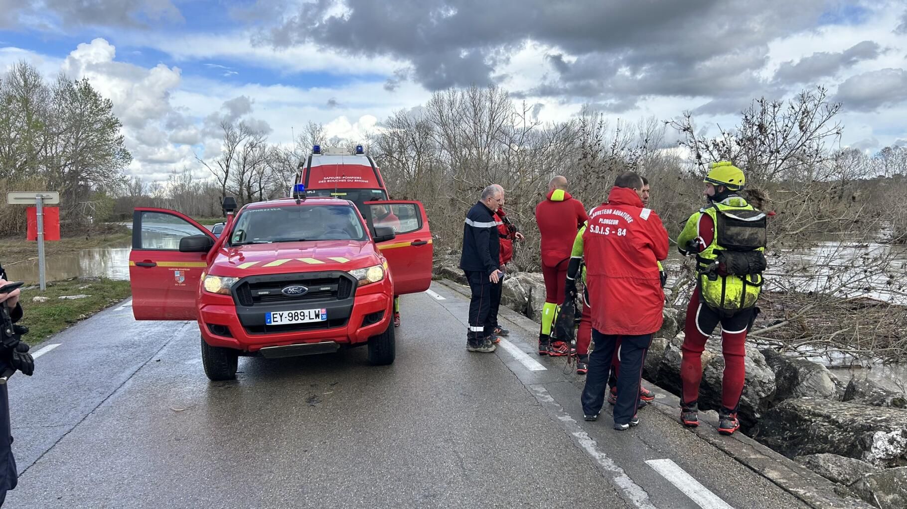 Intempéries dans le Gard : un père et ses deux enfants disparus, les proches dans une attente insoutenable