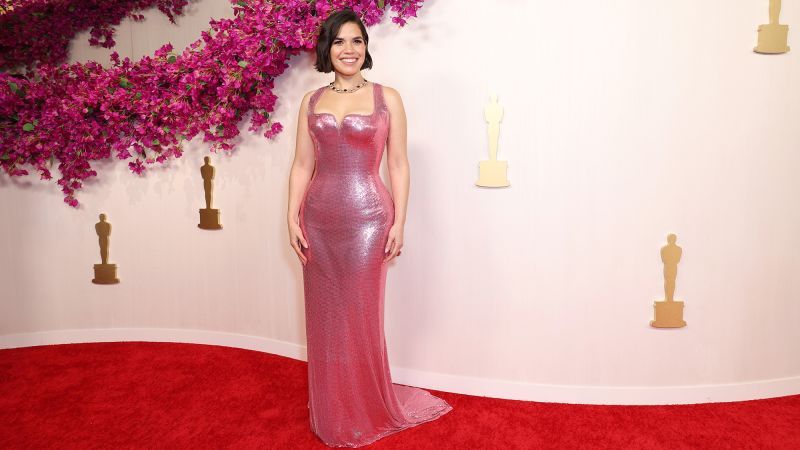 Best red carpet looks at the 2024 Oscars