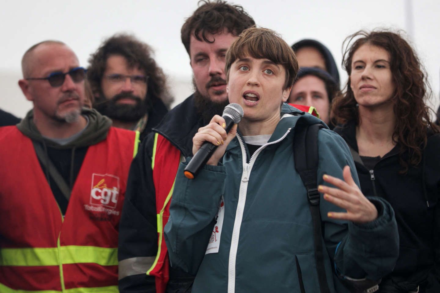 Adèle Haenel annonce arrêter le cinéma et dénonce " la complaisance généralisée du métier vis-à-vis des agresseurs sexuels "