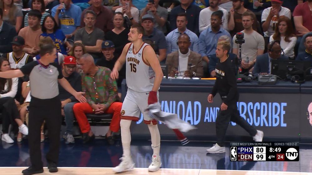 Suns (118-102) : y'a une équipe plus sereine que l'autre, et bizarrement elle compte Nikola Jokic dans ses rangs