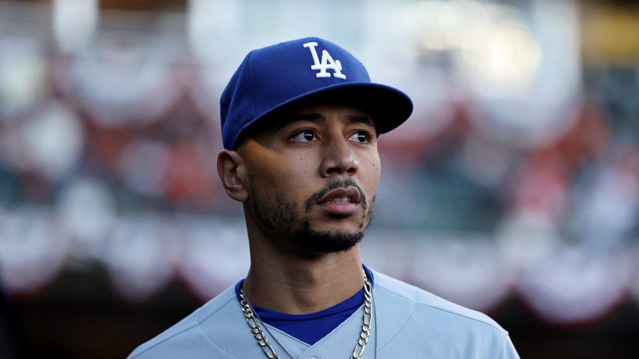 Dodgers’ Mookie Betts rents Airbnb to avoid famed haunted hotel