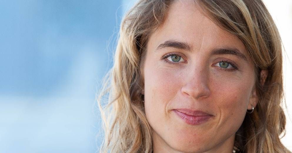 Adèle Haenel acte son arrêt du cinéma en dénonçant "le capitalisme" et les "agresseurs sexuels"