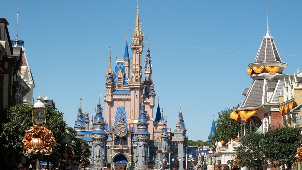 DeSantis Board to Set Up Code Enforcement System at Disney World