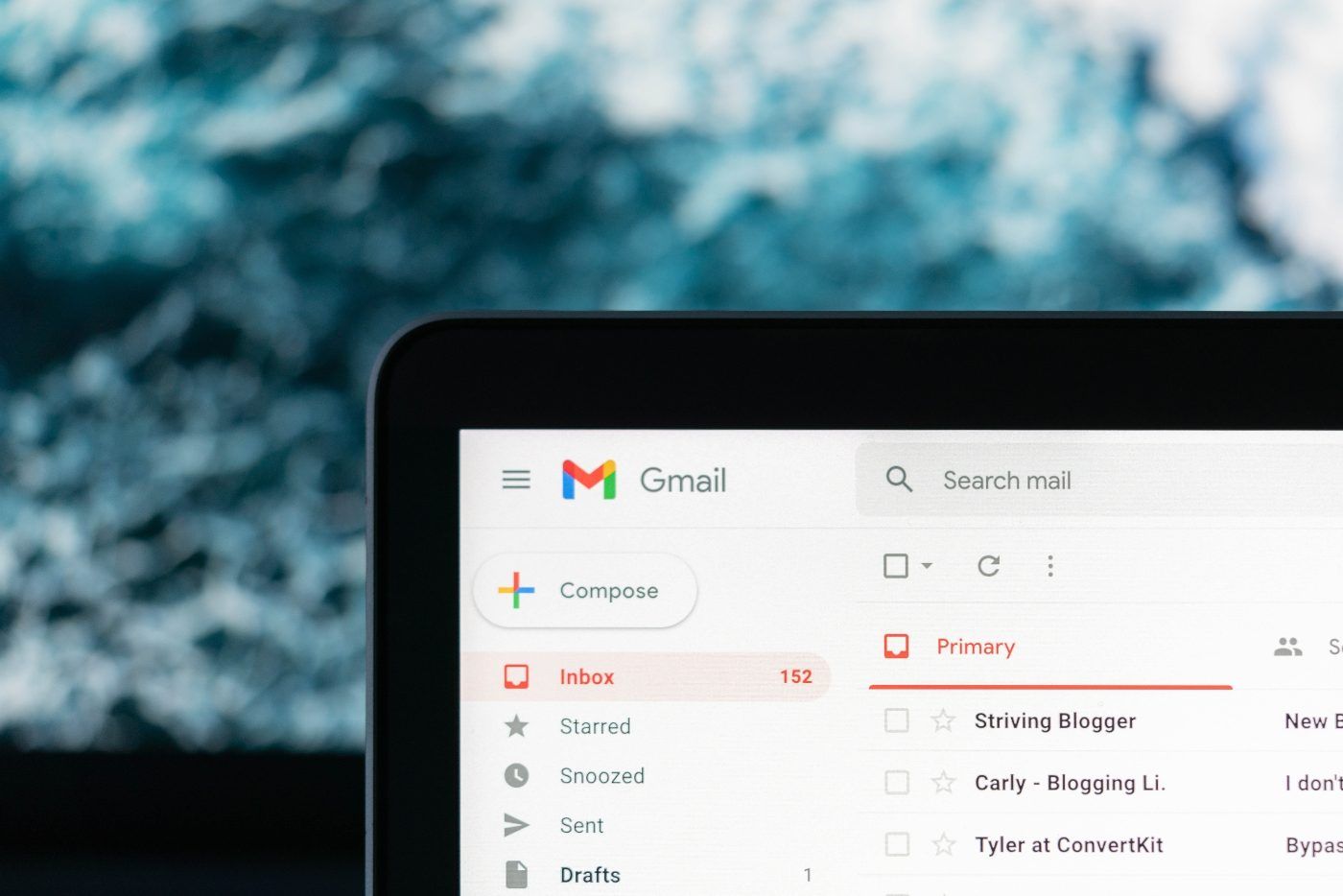 Toujours plus de pubs dans Gmail : voici comment vous en débarrasser