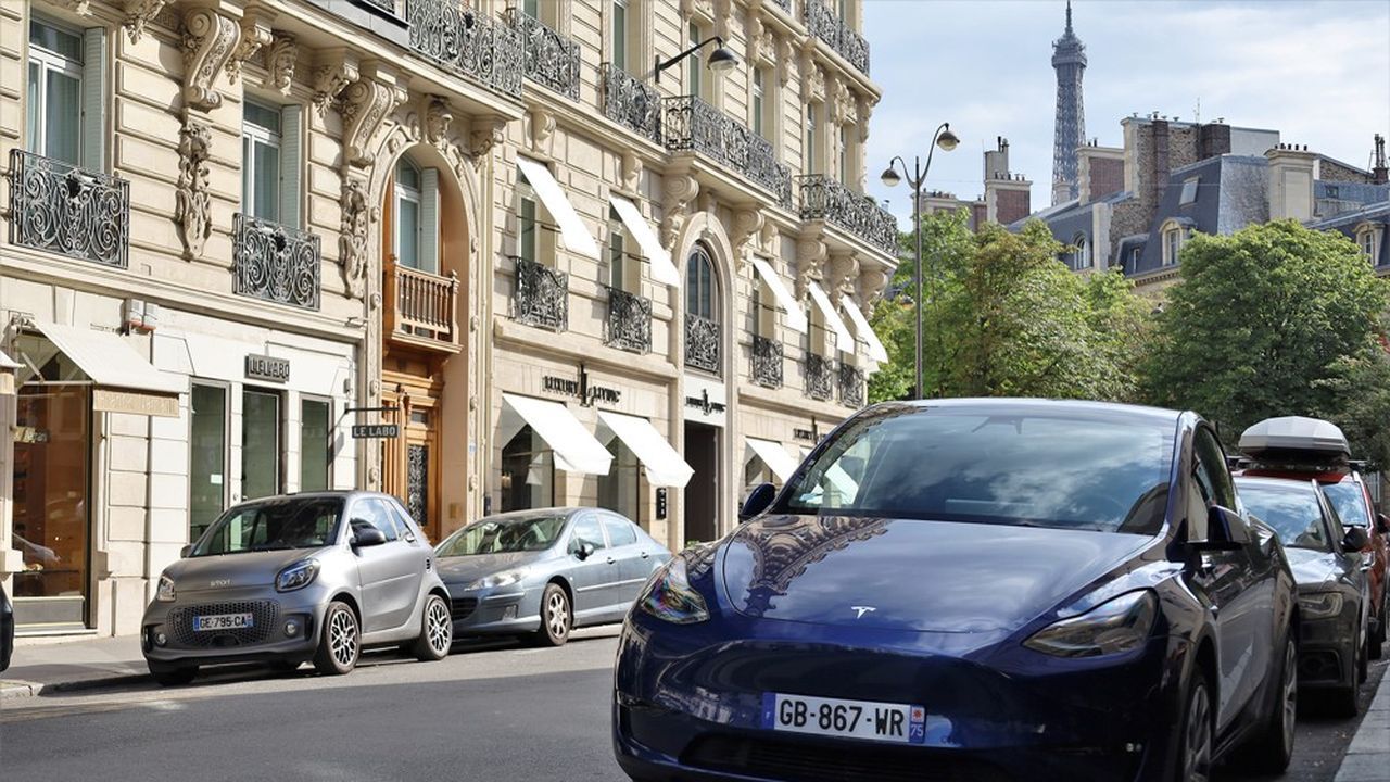 Voitures électriques : le gouvernement peaufine un bonus pro-made in France