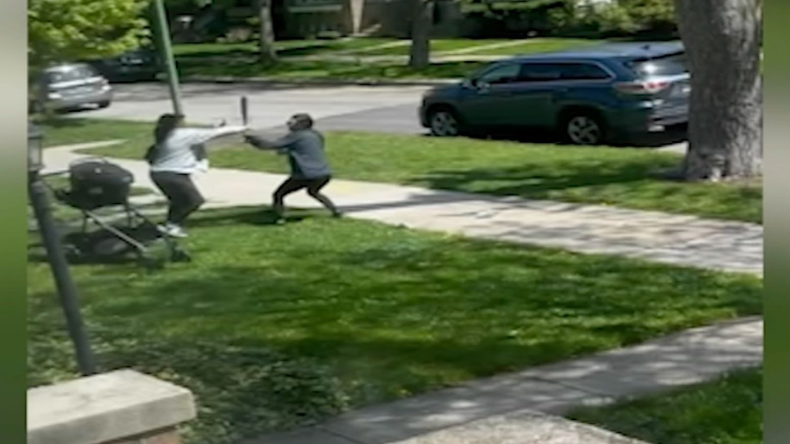 Chicago police: 1 in custody after series of attacks with baseball bat on Northwest Side