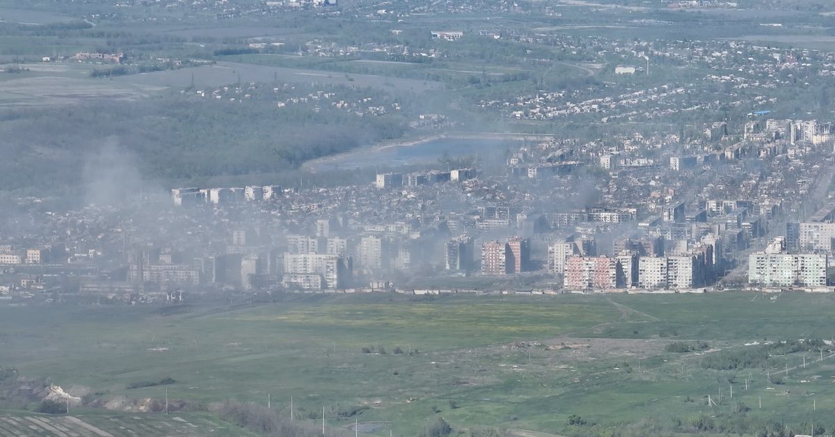 Ukraine unit says Russian brigade flees Bakhmut outskirts