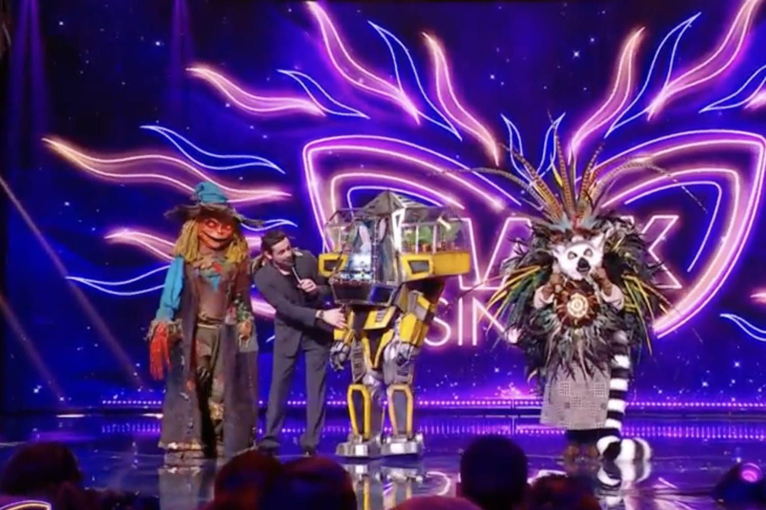 Mask Singer : Main, Libellule, Robolapin... De précieux indices dévoilés