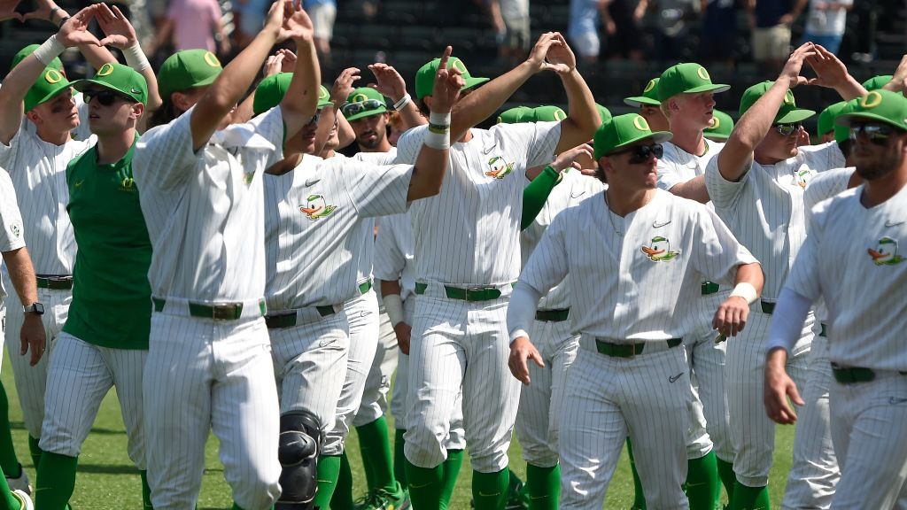 Oregon Ducks complete largest comeback in Super Regional history