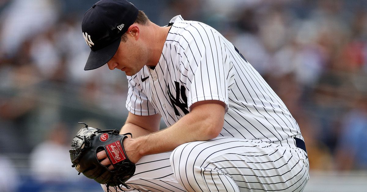 Yankees’ rally falls short as Red Sox win series opener, 3-2