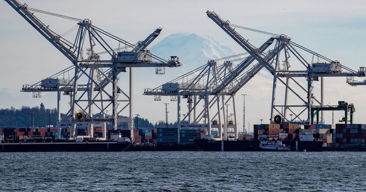 Ports of Tacoma and Seattle see slowdown amid labor contract disputes