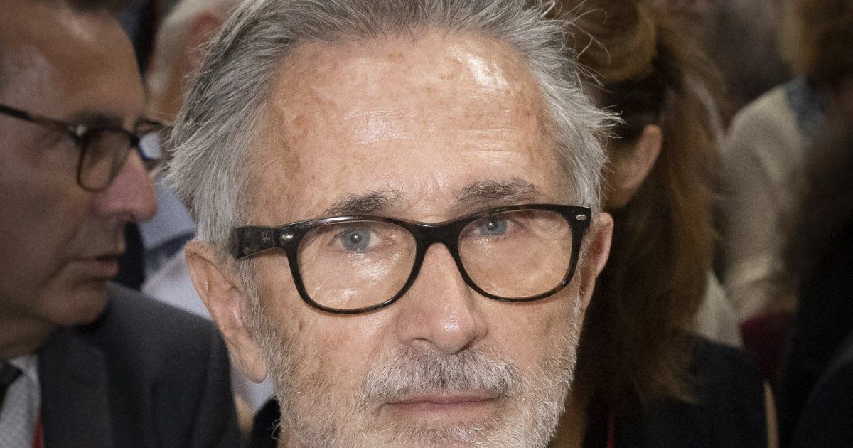 Thierry Lhermitte face à un échec retentissant, la pilule est dure à avaler : "On s'est fait jeter"