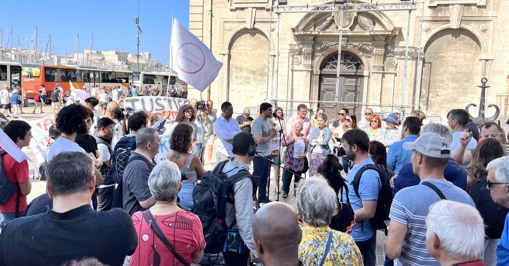 Marseille : environ 150 personnes rassemblées contre la criminalité "qui doit devenir une cause nationale"