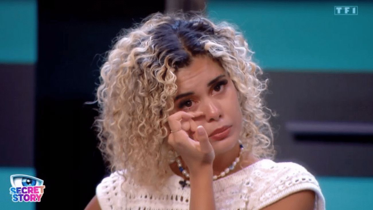 "Secret Story, la quotidienne" : Zoé éliminée, elle offre à Alexis une place en finale avant de partir