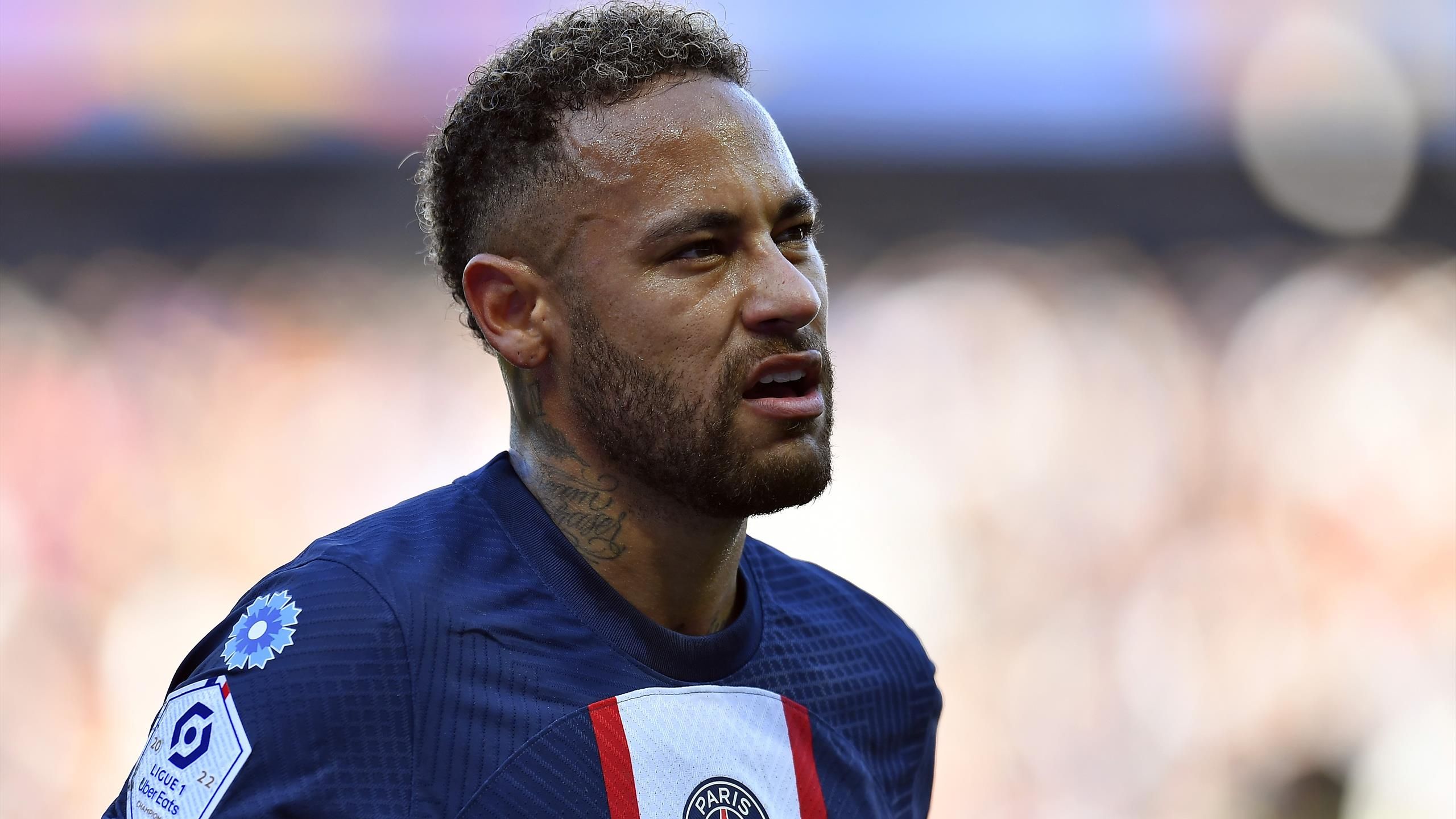 Neymar fait son retour à l'entraînement du PSG (saison 2023-24 de Ligue 1) cinq mois après sa blessure